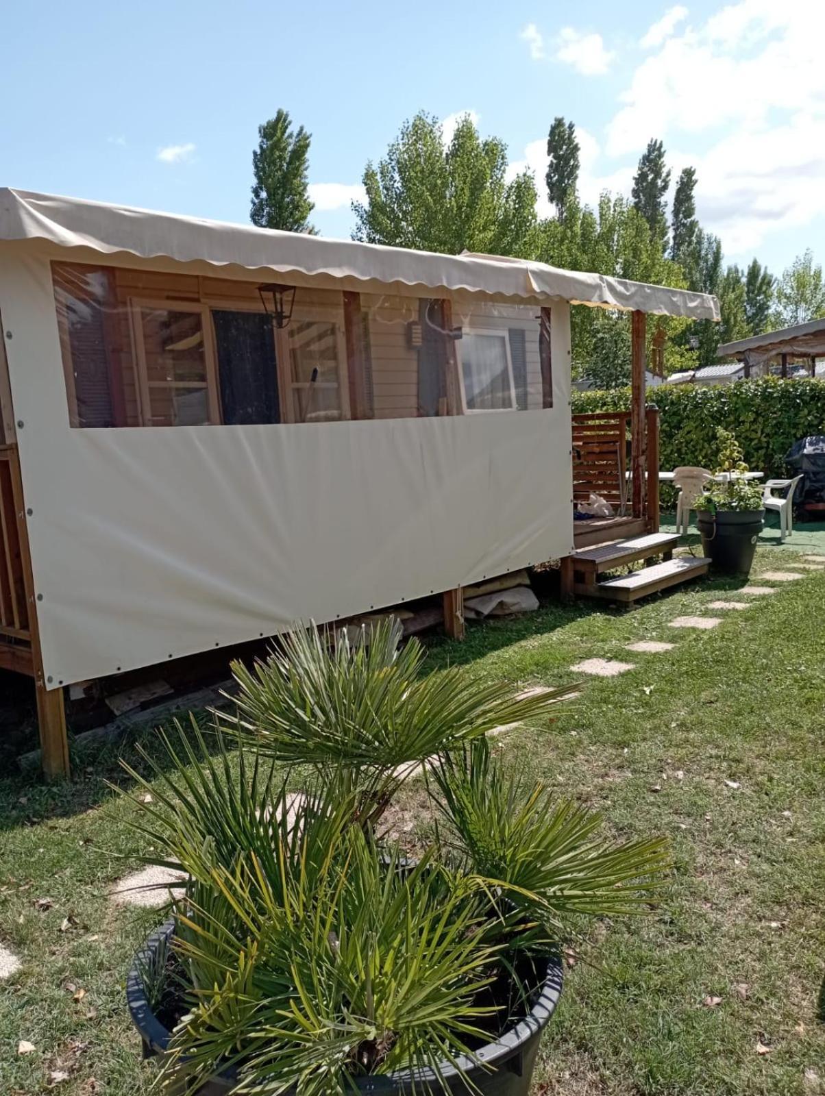 Mobile Home For You Les Rives De Condrieu Kültér fotó